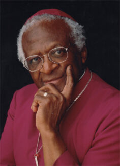 Desmond Tutu, Archevêque et Prix Nobel de la paix