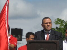 Mauricio Funes, chef du FMLN à la fête commémorative des accords de paix