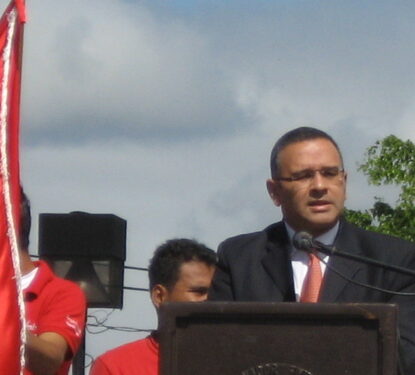 Mauricio Funes, chef du FMLN à la fête commémorative des accords de paix
